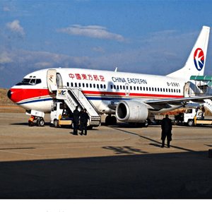 布尔津喀纳斯机场货运航空快运业稳步发展的原因是什么？